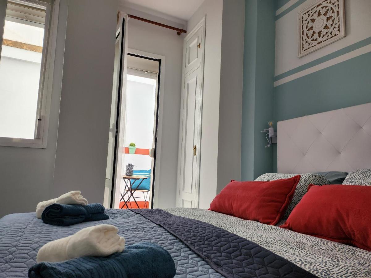 Lovely Center Apartments - Balcony Lux Sol Seville Ngoại thất bức ảnh
