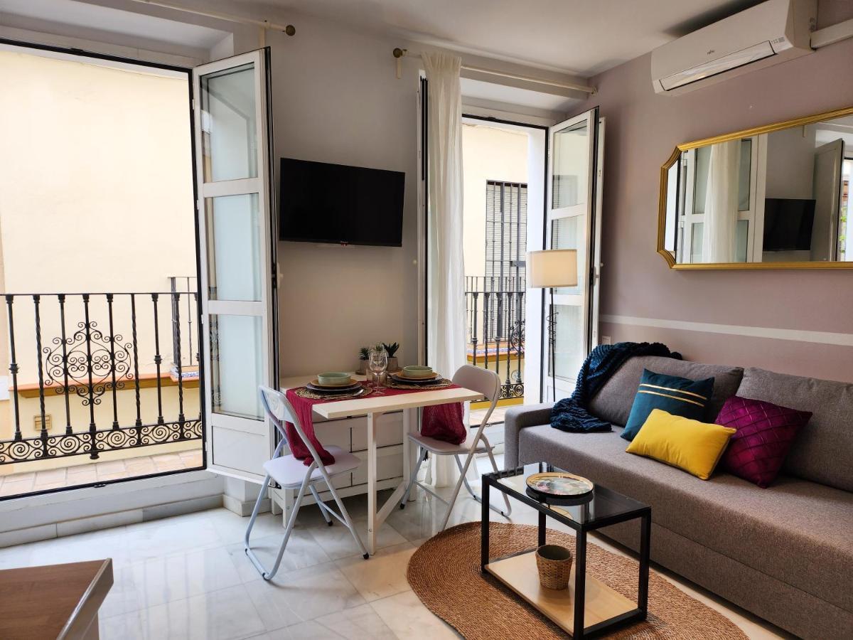 Lovely Center Apartments - Balcony Lux Sol Seville Ngoại thất bức ảnh