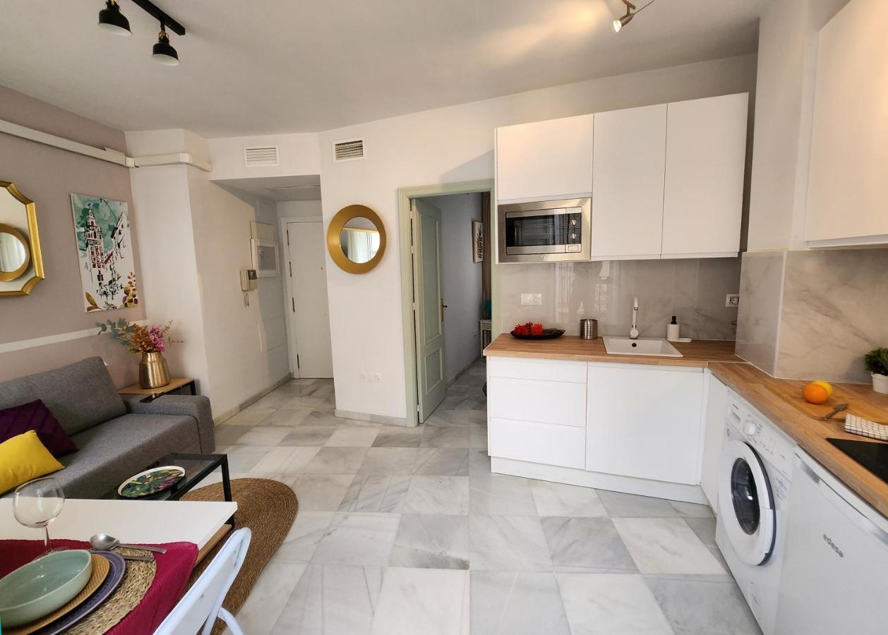 Lovely Center Apartments - Balcony Lux Sol Seville Ngoại thất bức ảnh