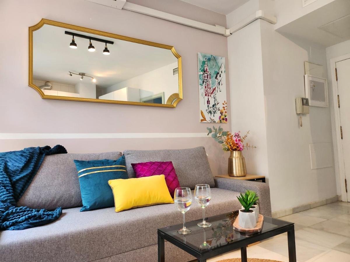 Lovely Center Apartments - Balcony Lux Sol Seville Ngoại thất bức ảnh