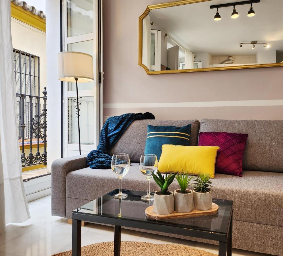 Lovely Center Apartments - Balcony Lux Sol Seville Ngoại thất bức ảnh