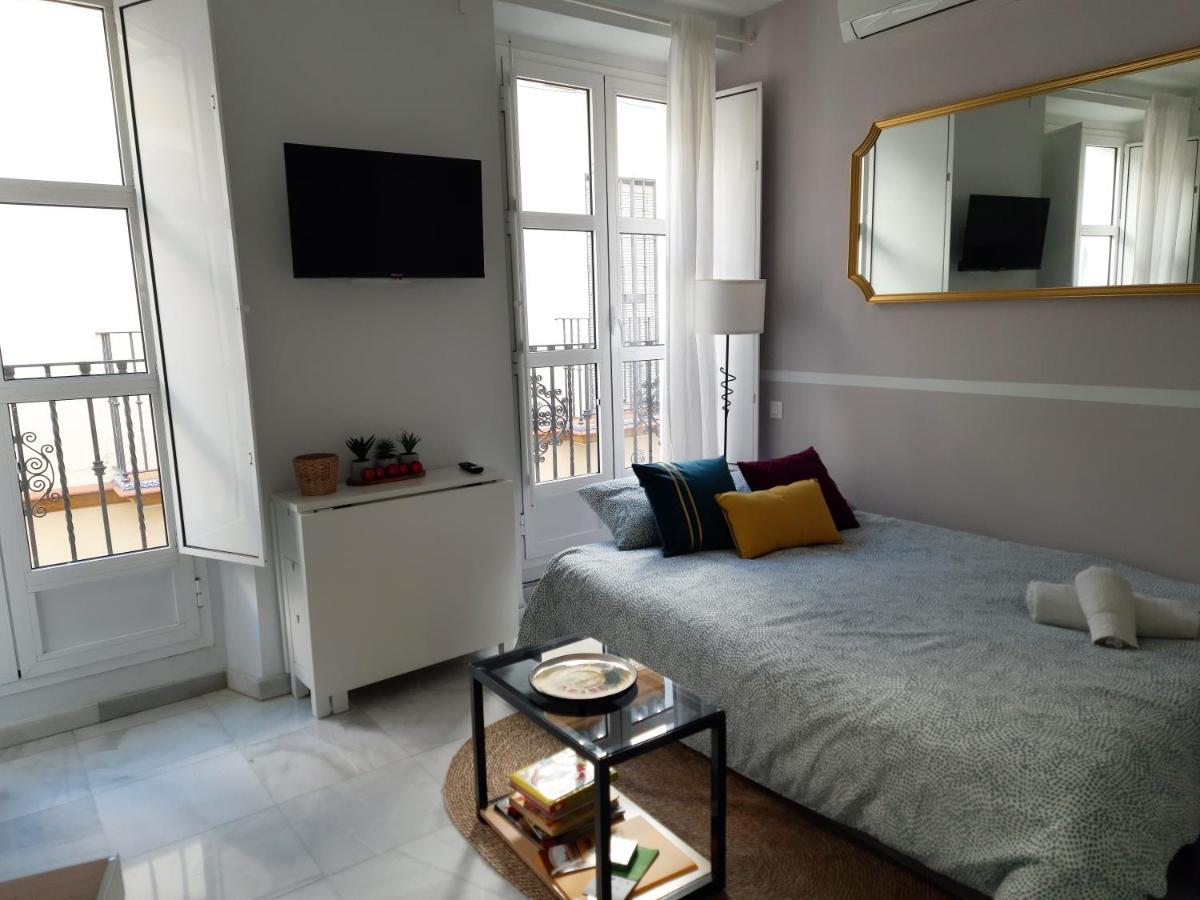 Lovely Center Apartments - Balcony Lux Sol Seville Ngoại thất bức ảnh