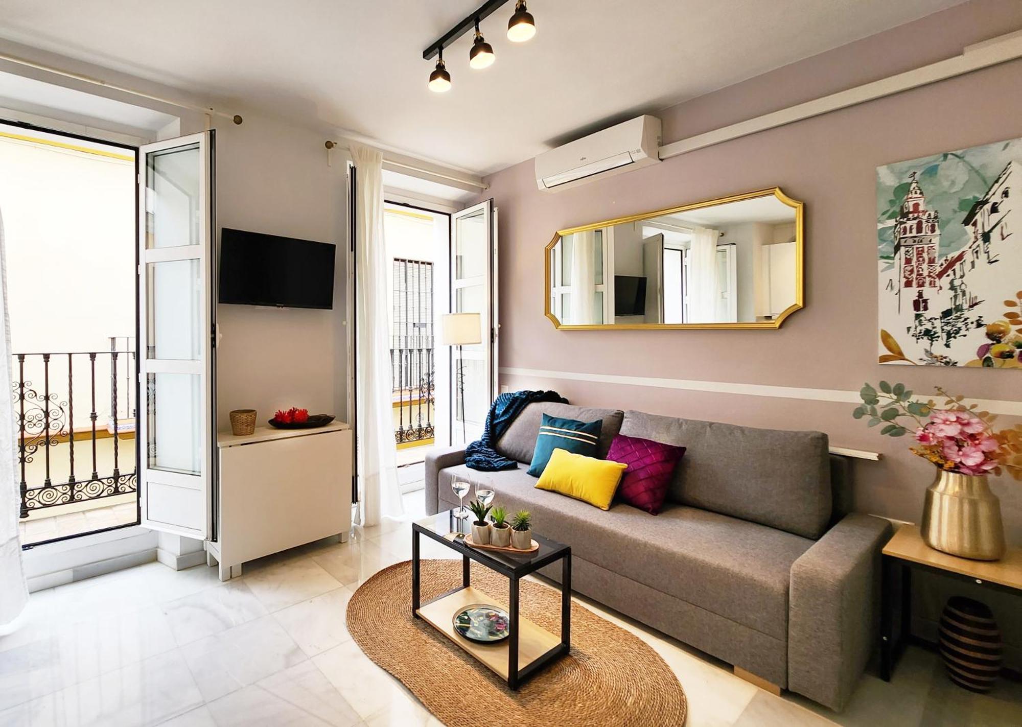 Lovely Center Apartments - Balcony Lux Sol Seville Ngoại thất bức ảnh